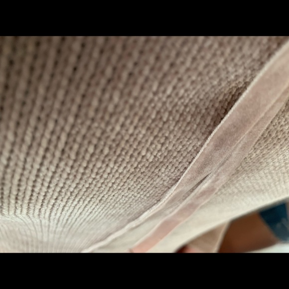 Women’s Cowl-neck Sweatshirt- size M - Picture 3 of 5